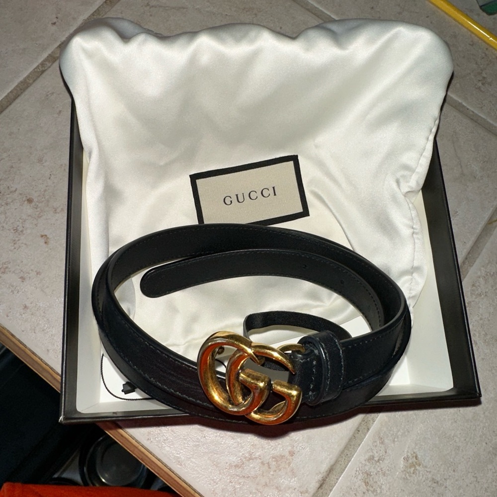 Leather belt with Double G buckle